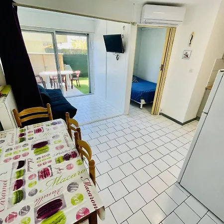 아파트 6 Pers. - Proche Port Et Avec Terrasse & Parking Prive - Cap D'agde - Fr-1-723-68 *